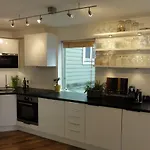 Location In The Heart Of Historic דירה *