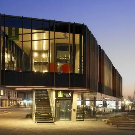 Location In The Heart Of Historic * ברגן